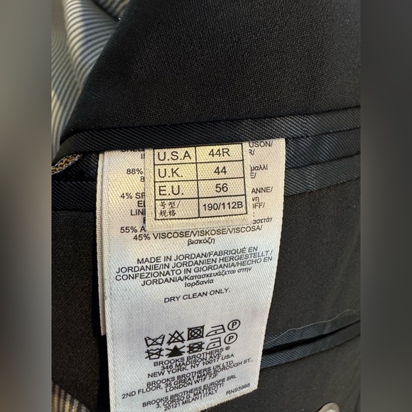 Brooks Brothers Explorer Black Blazer Madison Fit - 44R - Picture 6 of 7